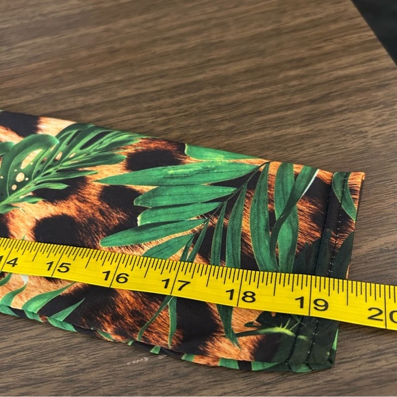 ❤️ MISSGUIDED Tropical Print Long Sleeve Top 8 - Picture 12 of 13